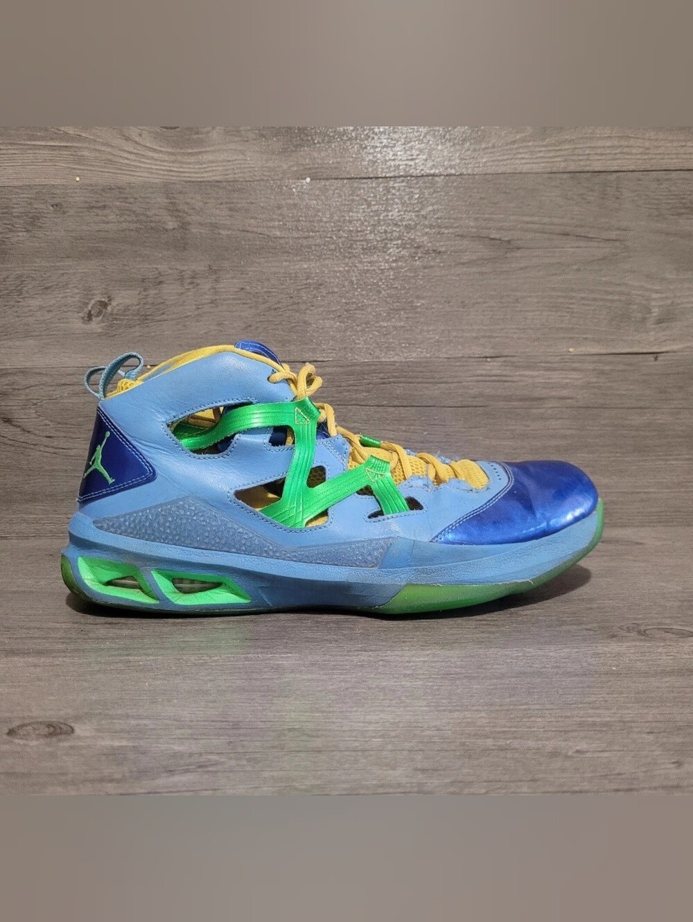 Air Jordan Melo M9 Easter 2012 Carmelo Men’s Size 12 Blue Basketball Shoes